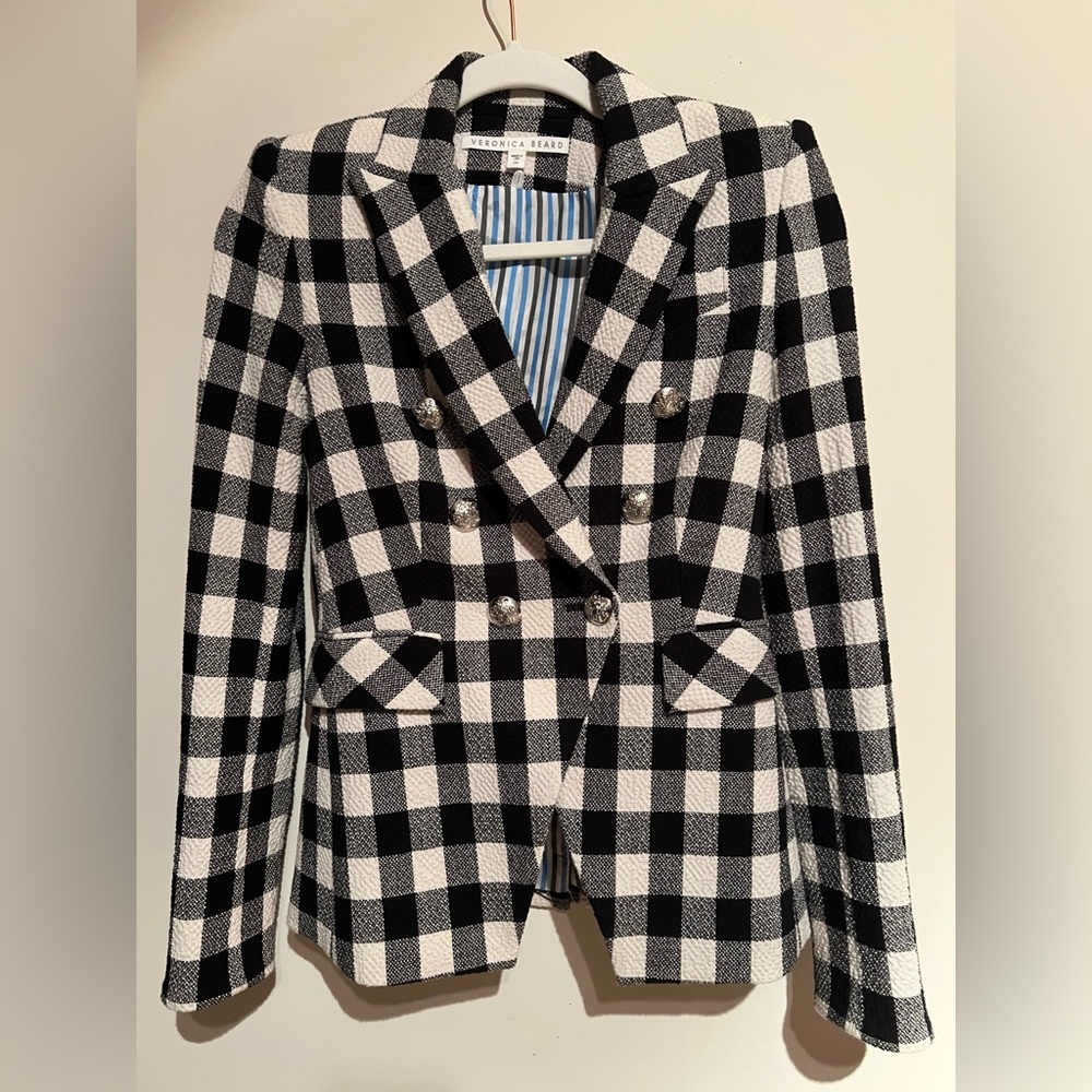 Veronica Beard black and white houndstooth blazer. Size 00